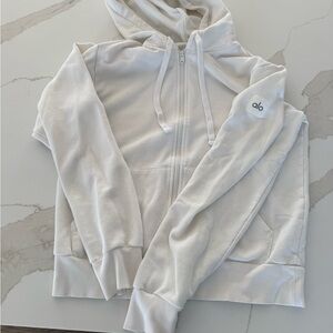 ALO Yoga Cream Zip-Up Hoodie
